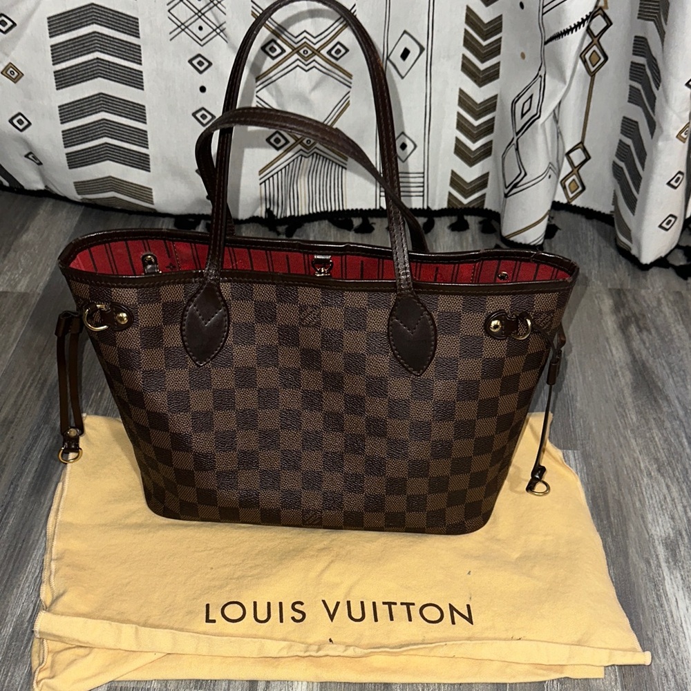 Louis Vuitton Damier Ebene PM tote